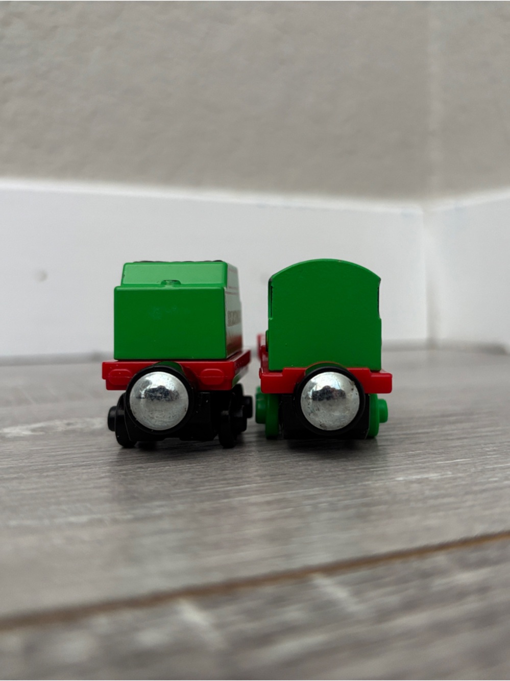 Rex and Tender - Thomas & Friends - Picture 4 of 8